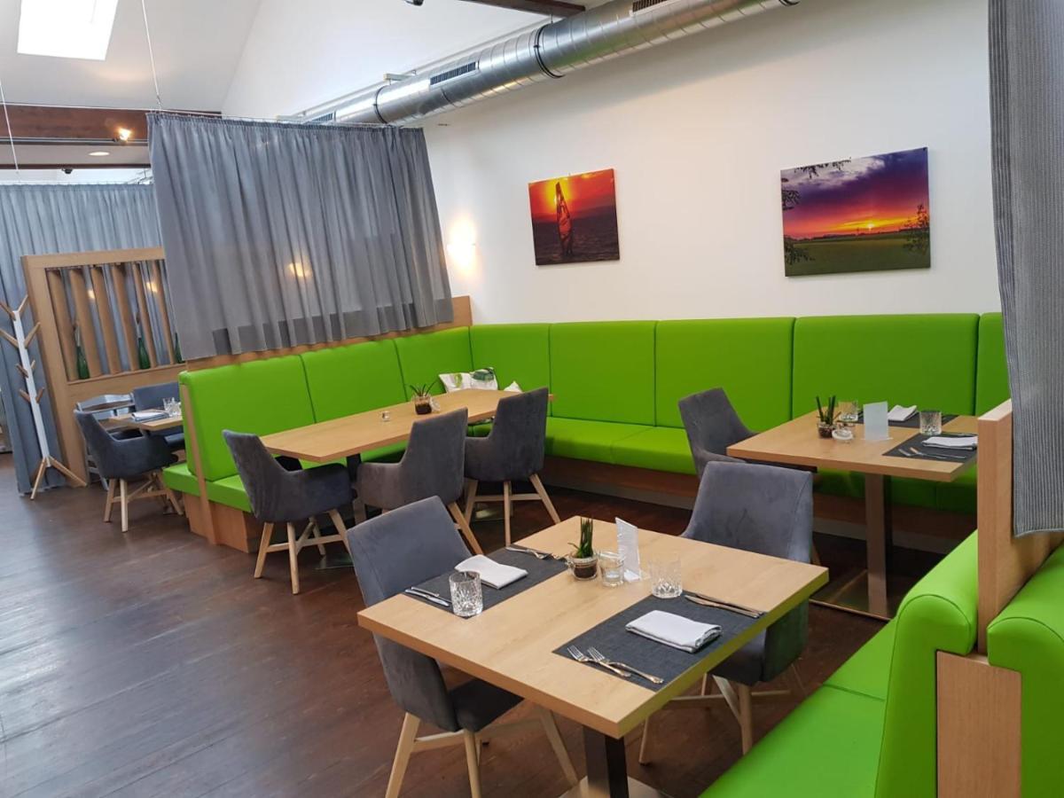 Gaestehaus Lokalaugenschein โพเดอร์สดอร์ฟ อัม ซี ภายนอก รูปภาพ
